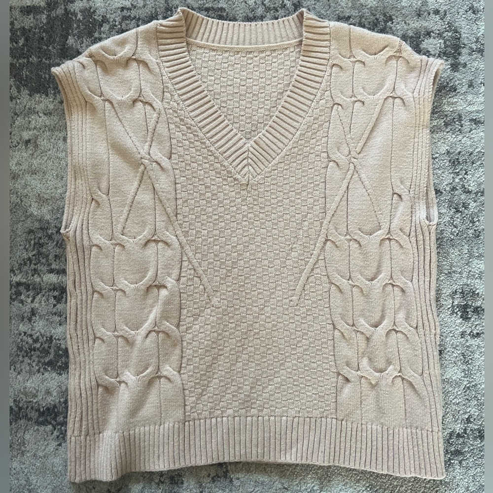 Beige Cable Knit Sleeveless Sweater Vest